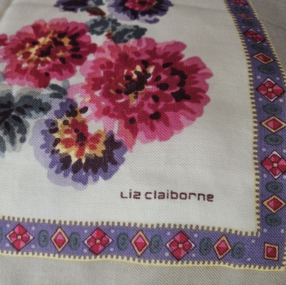 VTG Authentic 1980s Liz Claiborne Floral Square 34"x34" Scarf Wrap Headcover